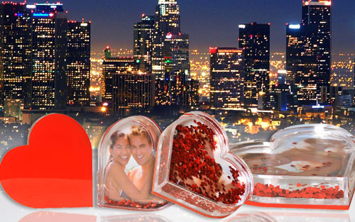 Globi personalizzati con le tue foto pi&ugrave; belle per fare regali personalizzati al tuo amore